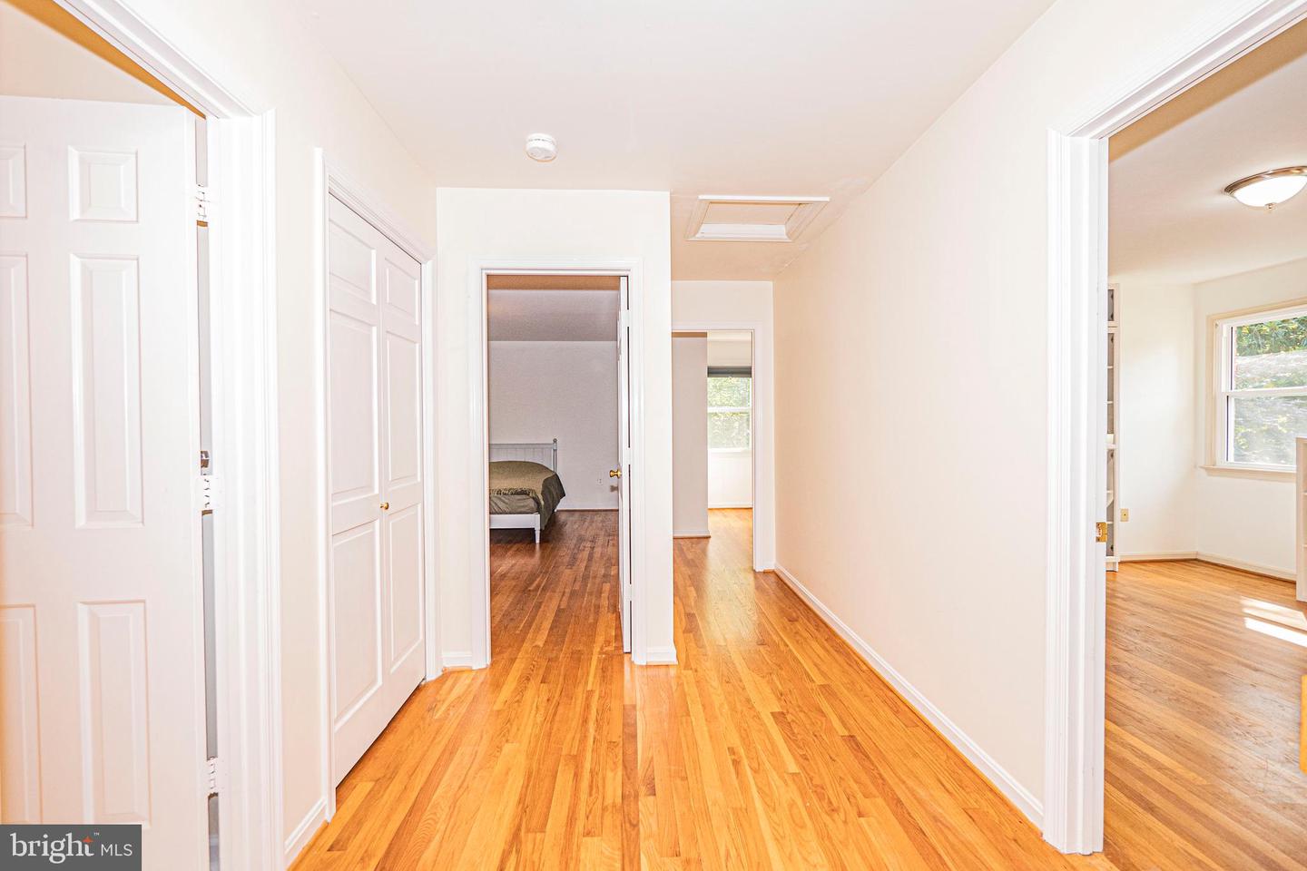 7111 Cheshire Ct Property Photo 22