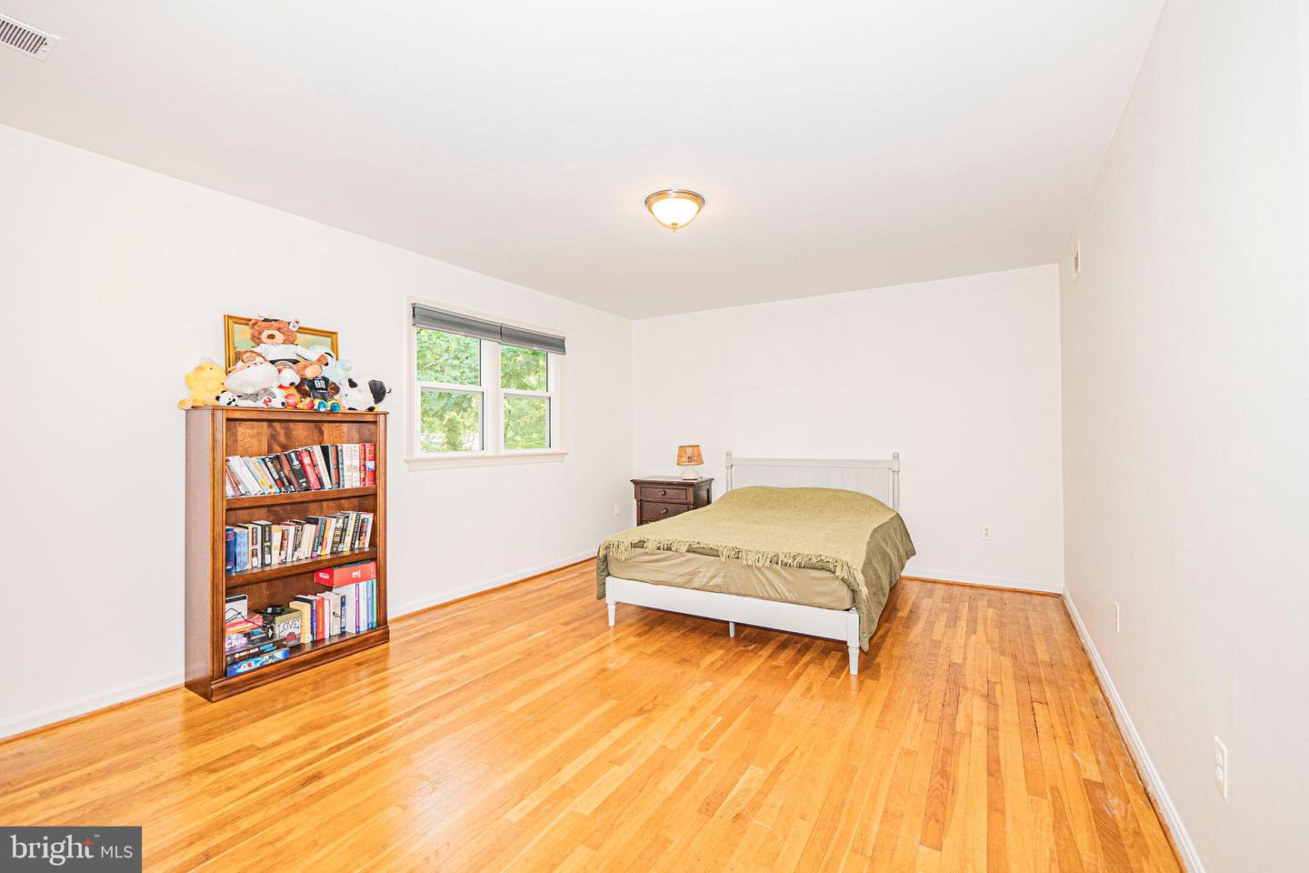 7111 Cheshire Ct Property Photo 23