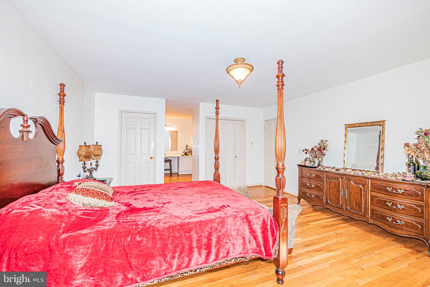 7111 Cheshire Ct Property Photo 32