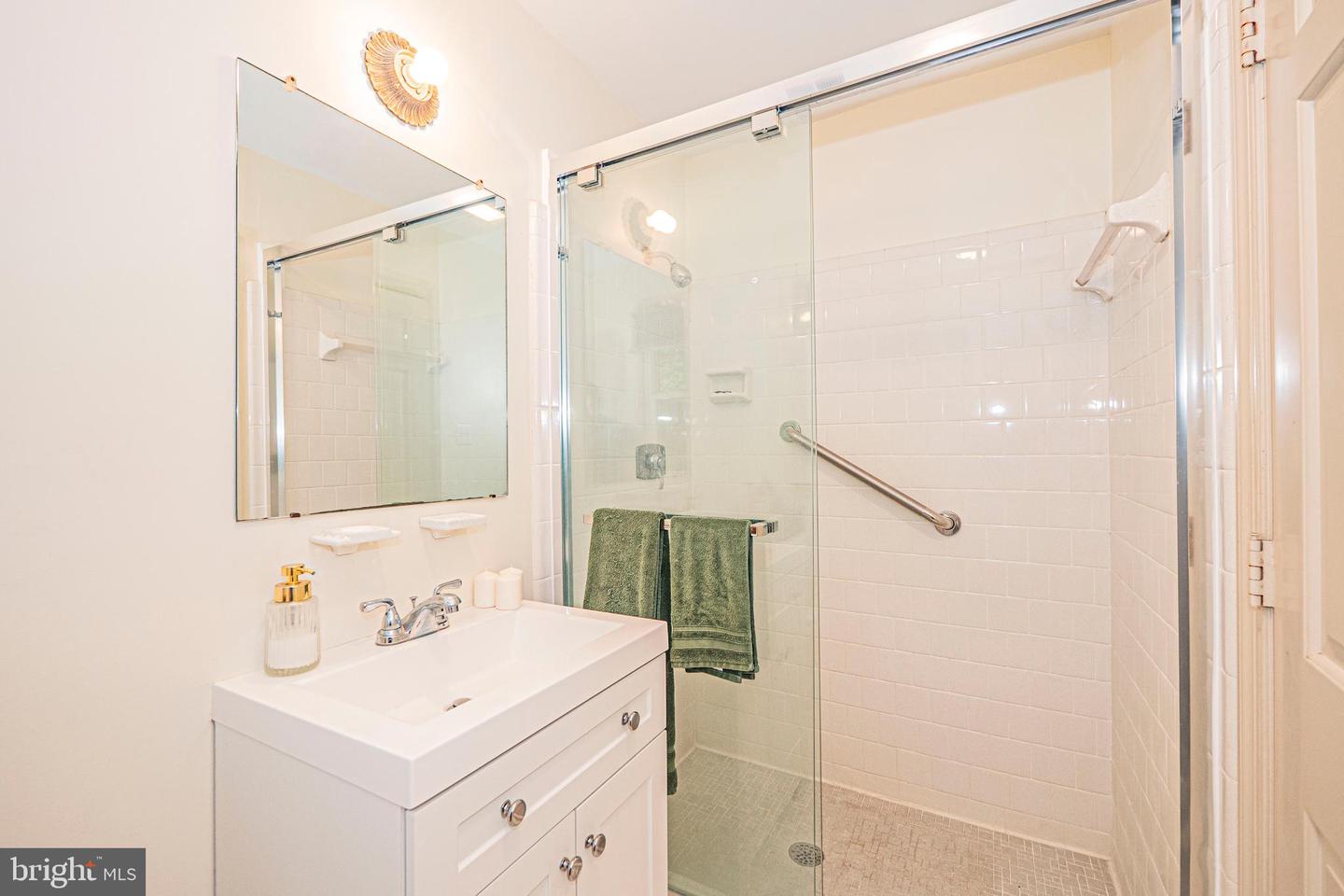 7111 Cheshire Ct Property Photo 35
