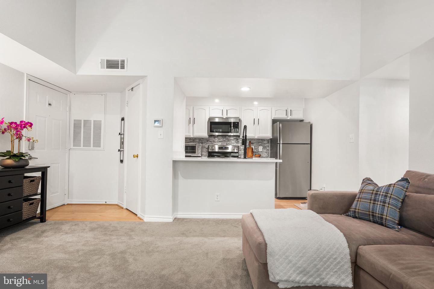 12151 Penderview Ln #2036 Property Photo 6