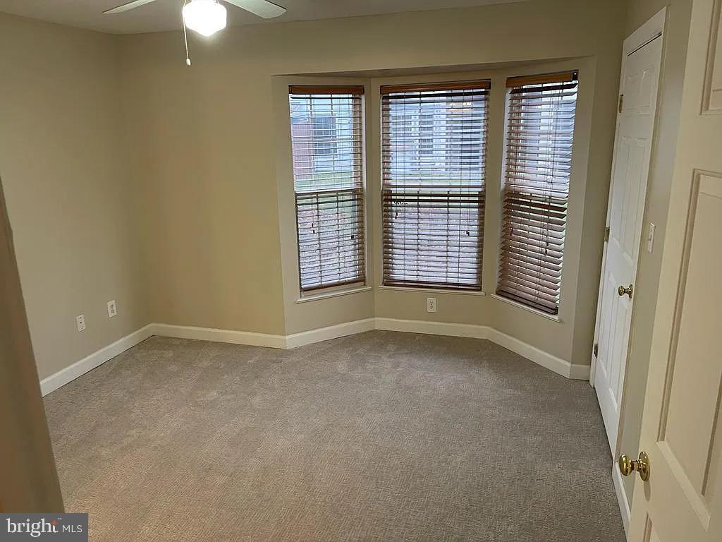 8303-c Bluebird Way #c Property Photo 8
