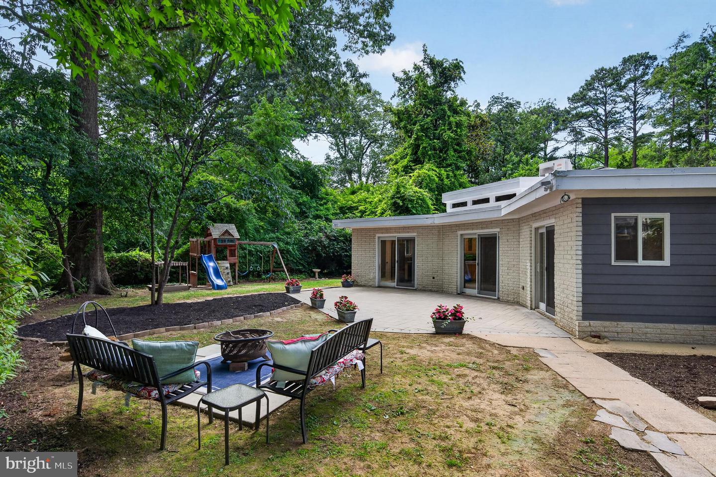 11724 River Dr Property Photo 11