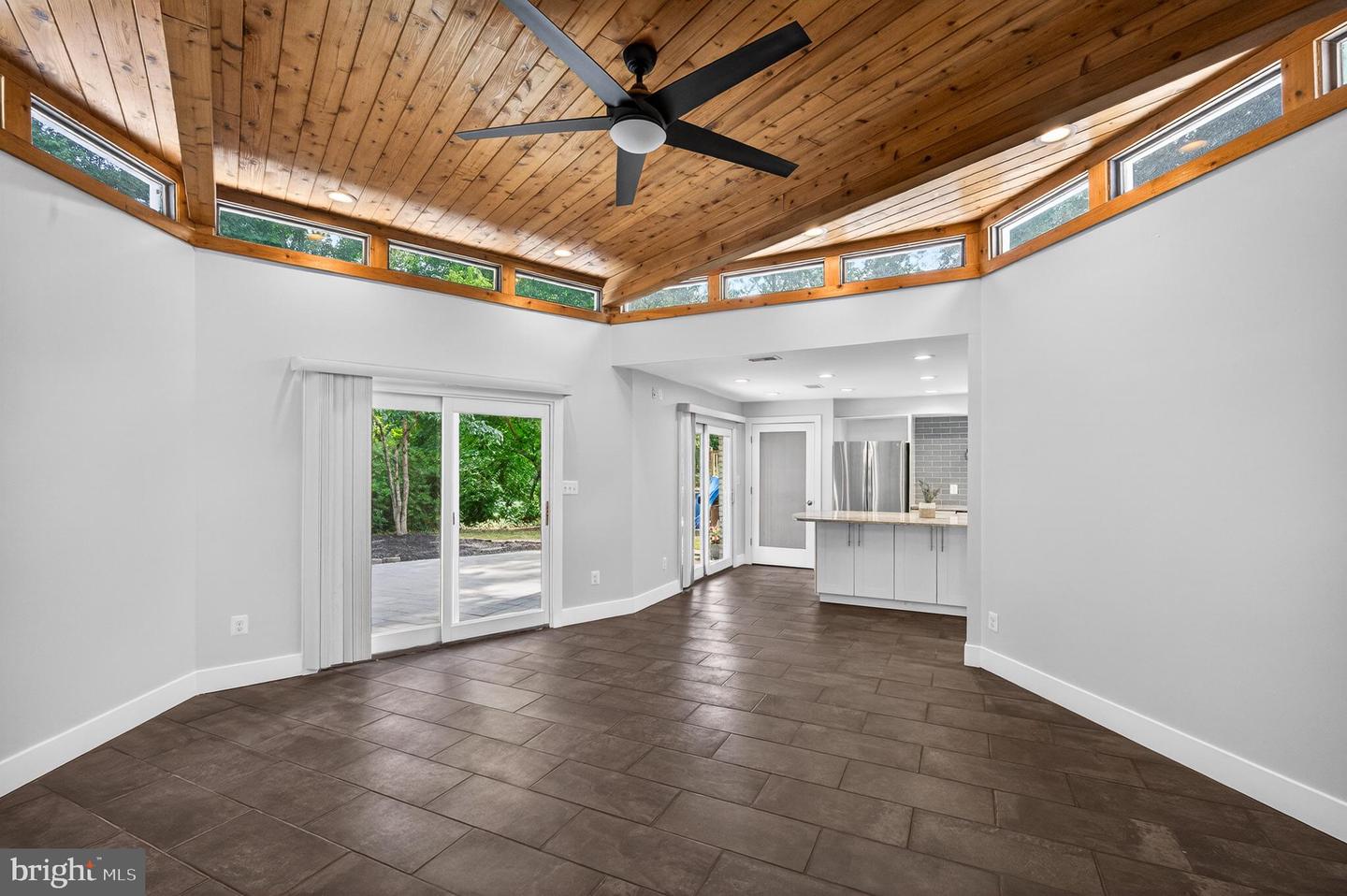 11724 River Dr Property Photo 36