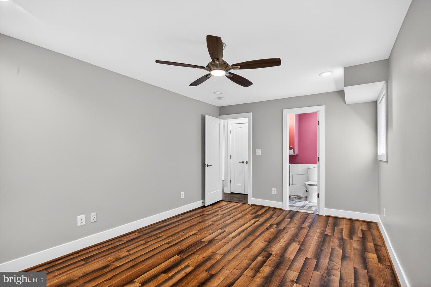 11724 River Dr Property Photo 40