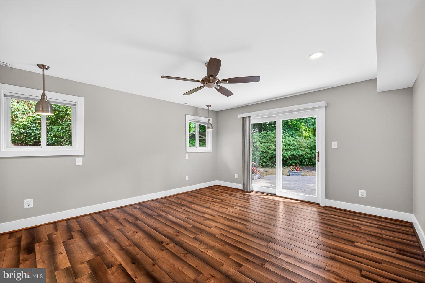 11724 River Dr Property Photo 46