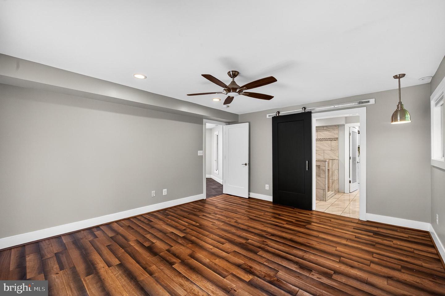 11724 River Dr Property Photo 48