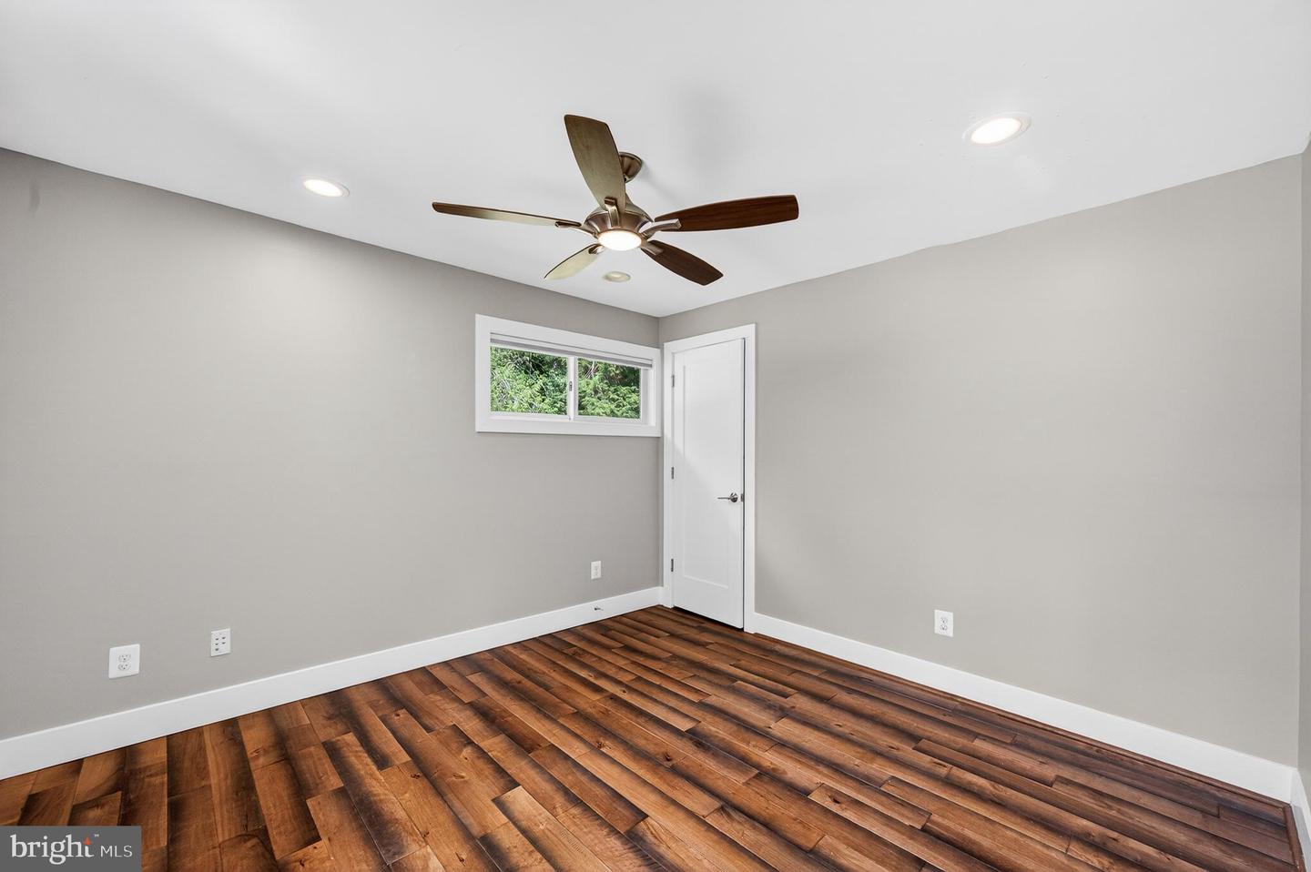 11724 River Dr Property Photo 55