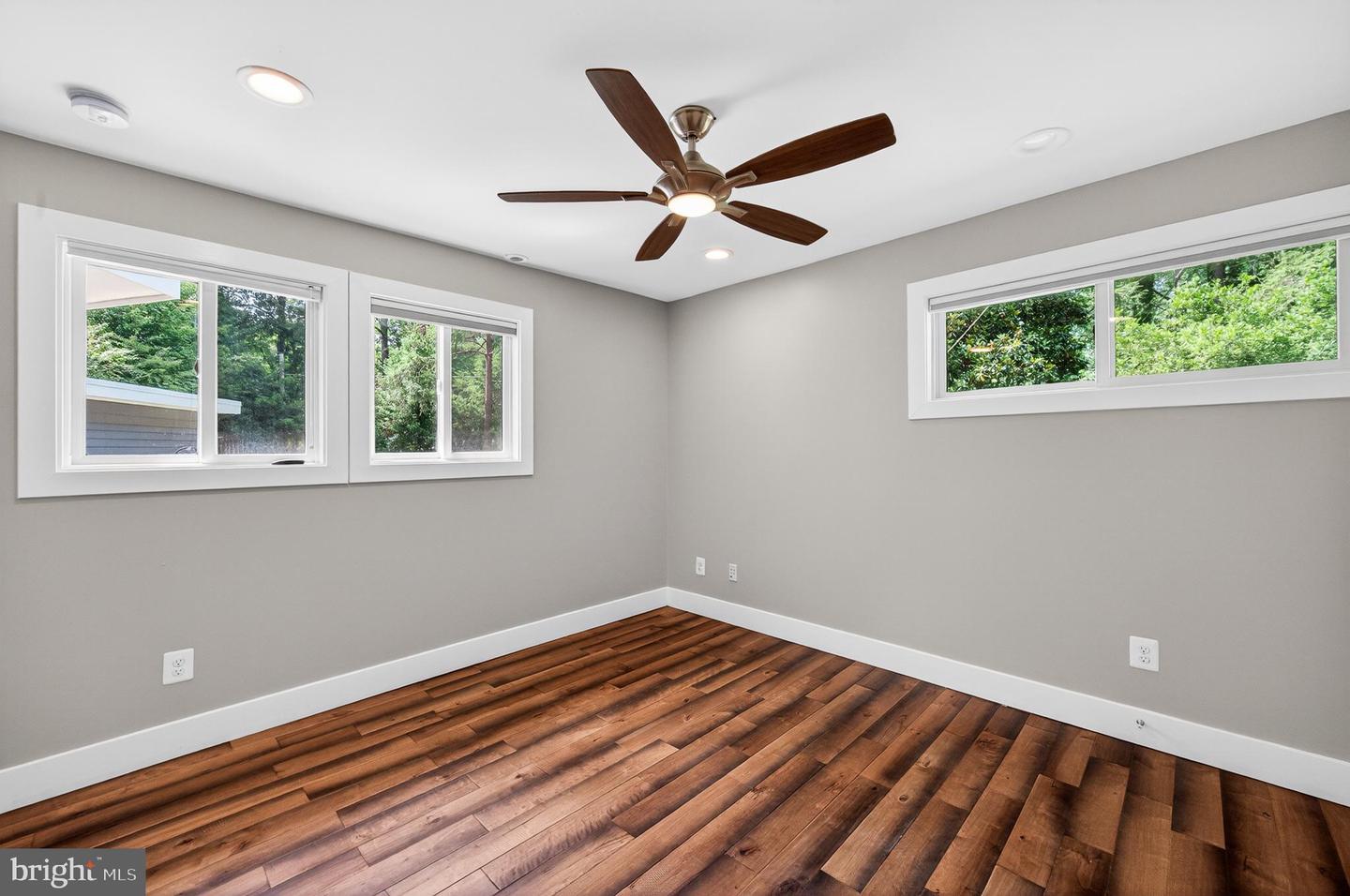 11724 River Dr Property Photo 57