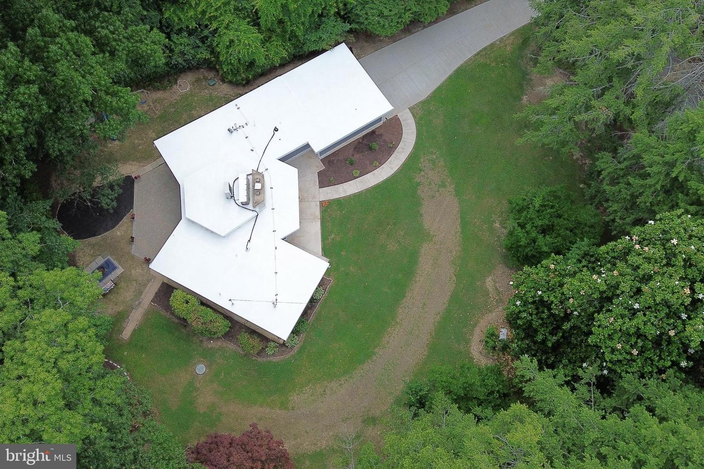 11724 River Dr Property Photo 66