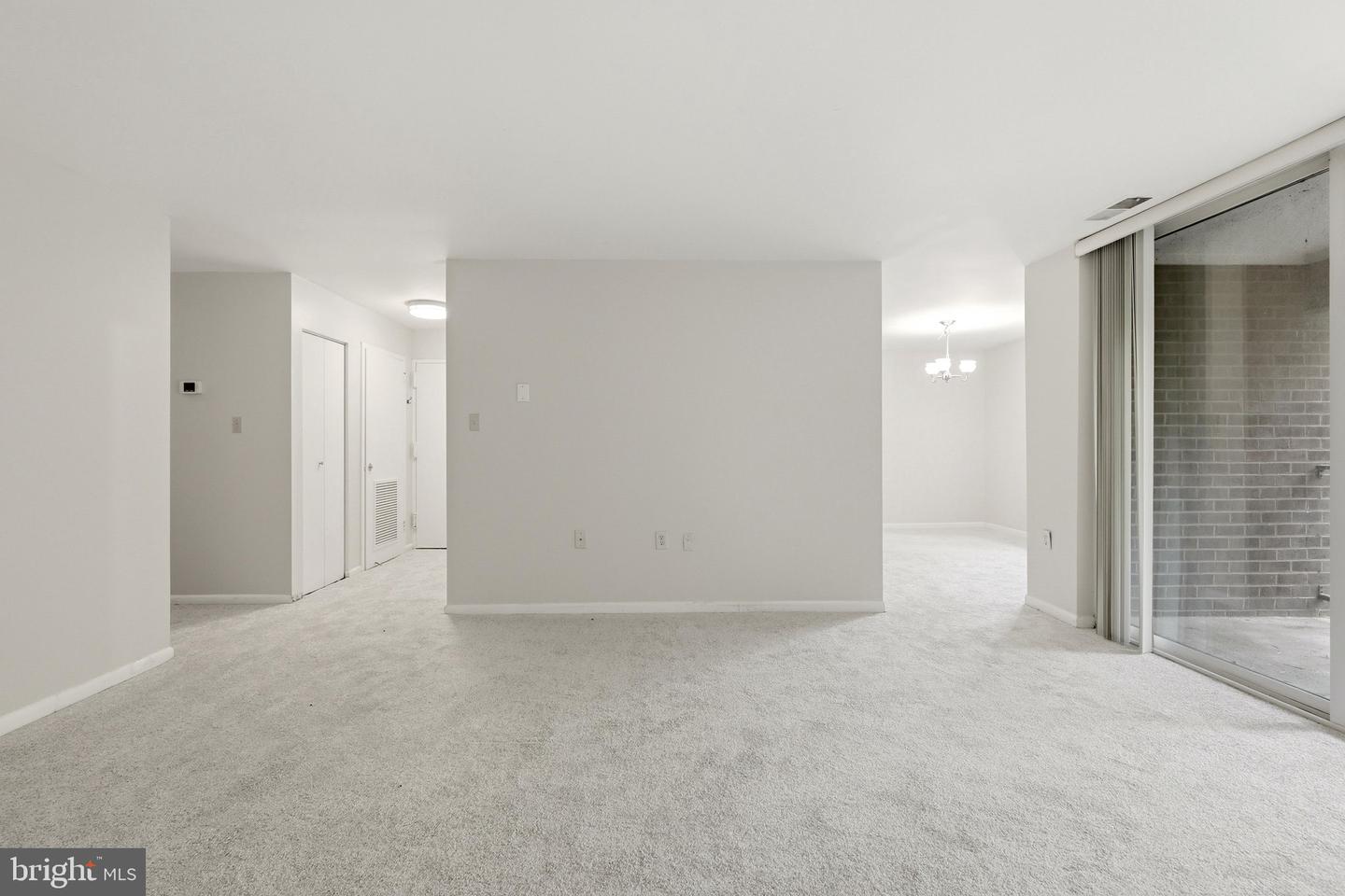 1405 Northgate Sq #32b Property Photo 9