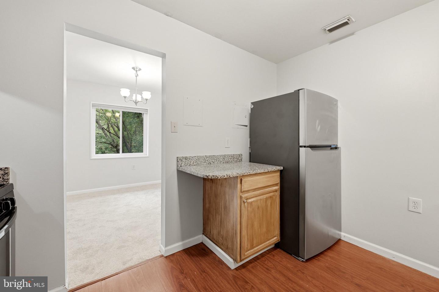 1405 Northgate Sq #32b Property Photo 12