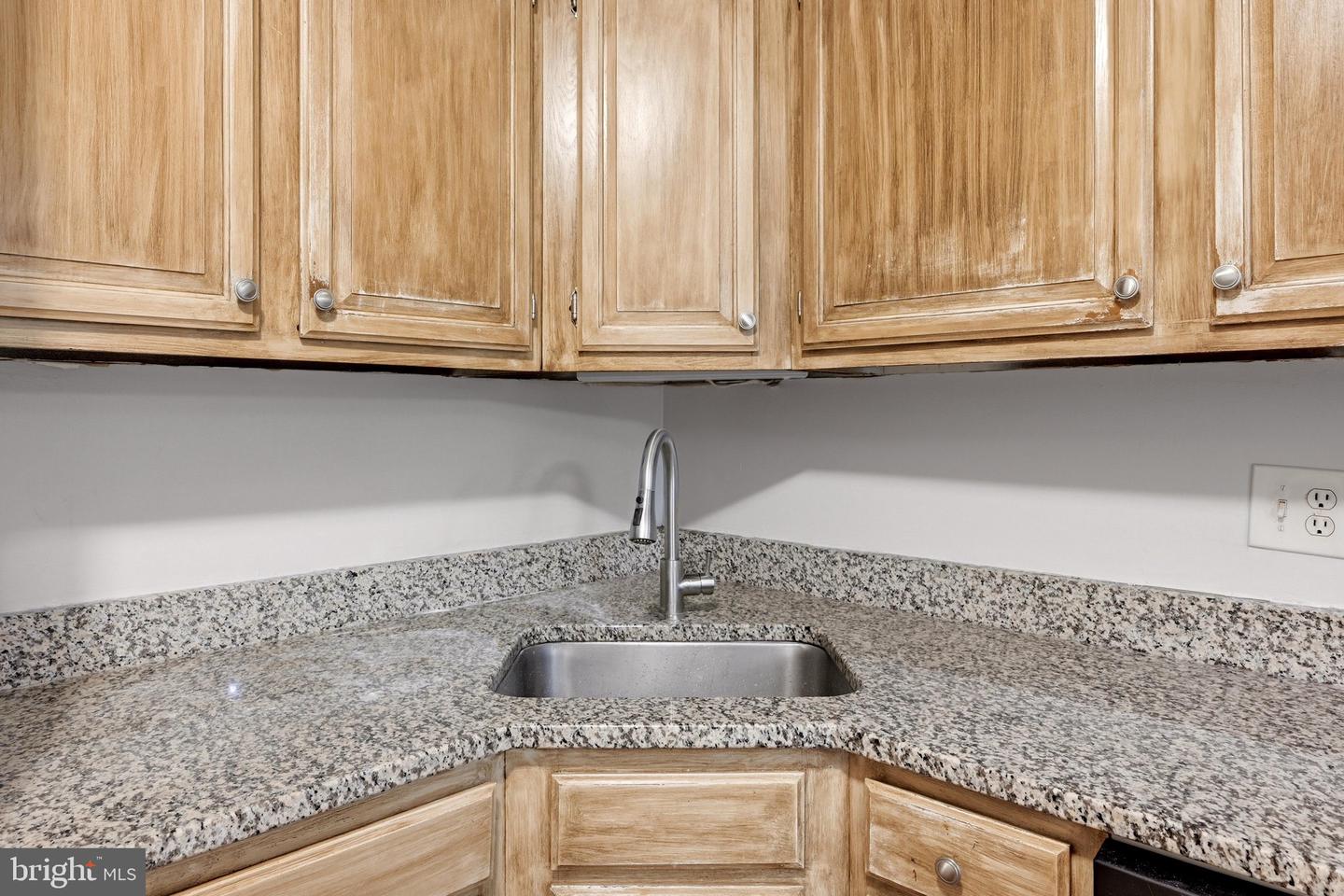 1405 Northgate Sq #32b Property Photo 14