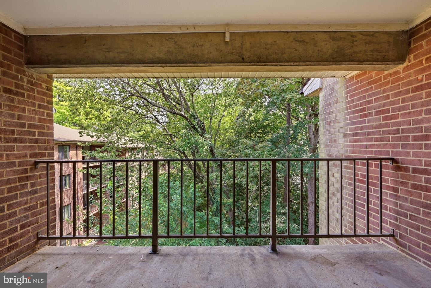 1405 Northgate Sq #32b Property Photo 25