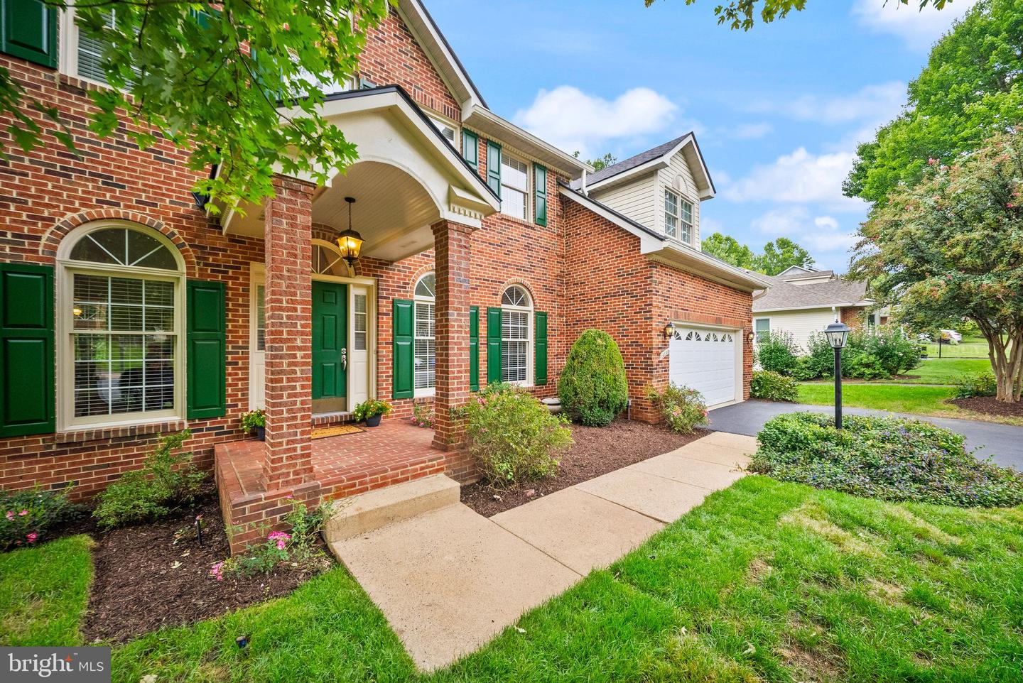 13830 Laurel Rock Ct Property Photo 3