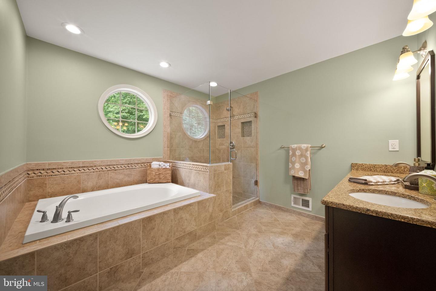 13830 Laurel Rock Ct Property Photo 36