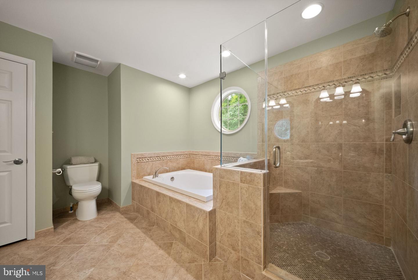 13830 Laurel Rock Ct Property Photo 38