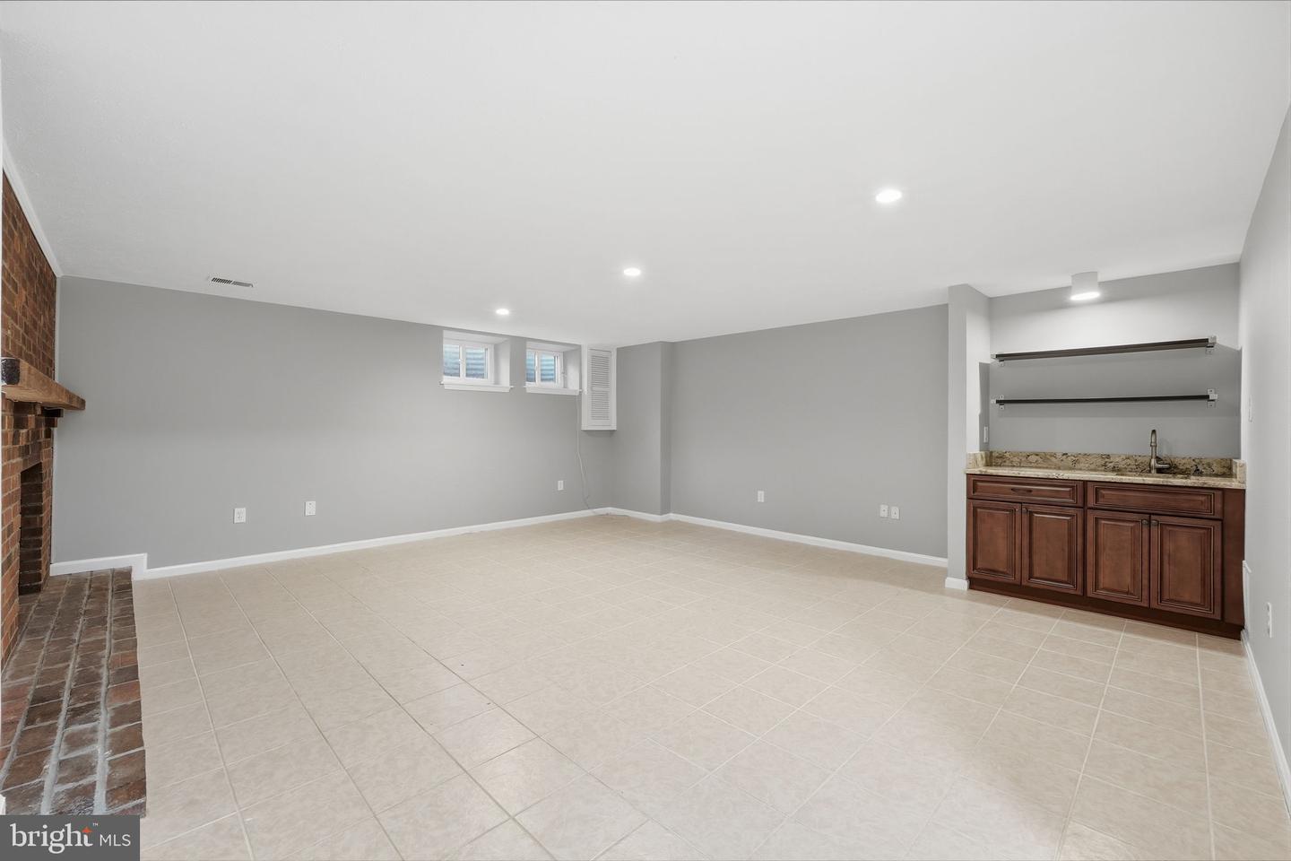 7978 Revenna Ln Property Photo 23