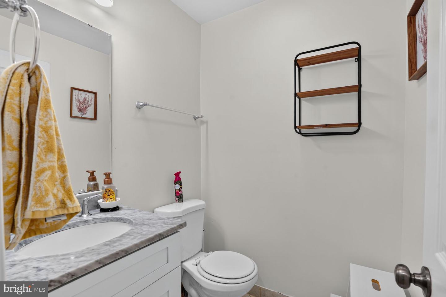 4725 Springbrook Dr Property Photo 26