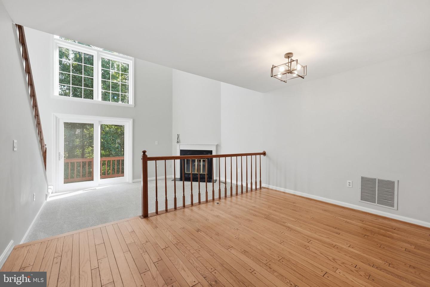 8108 Clifforest Dr Property Photo 4