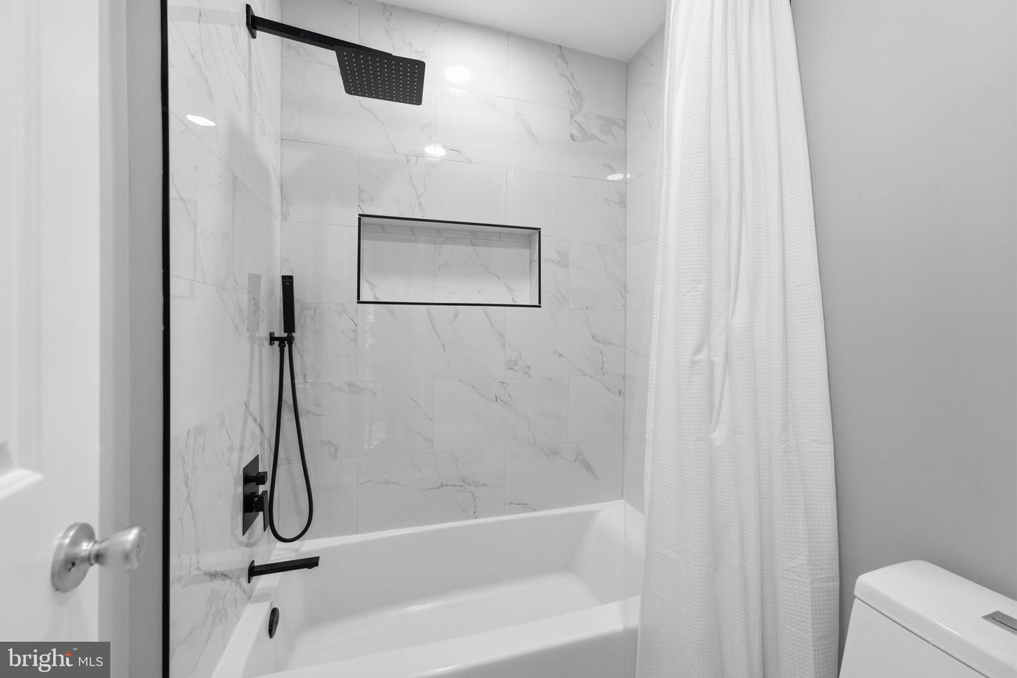 8108 Clifforest Dr Property Photo 14