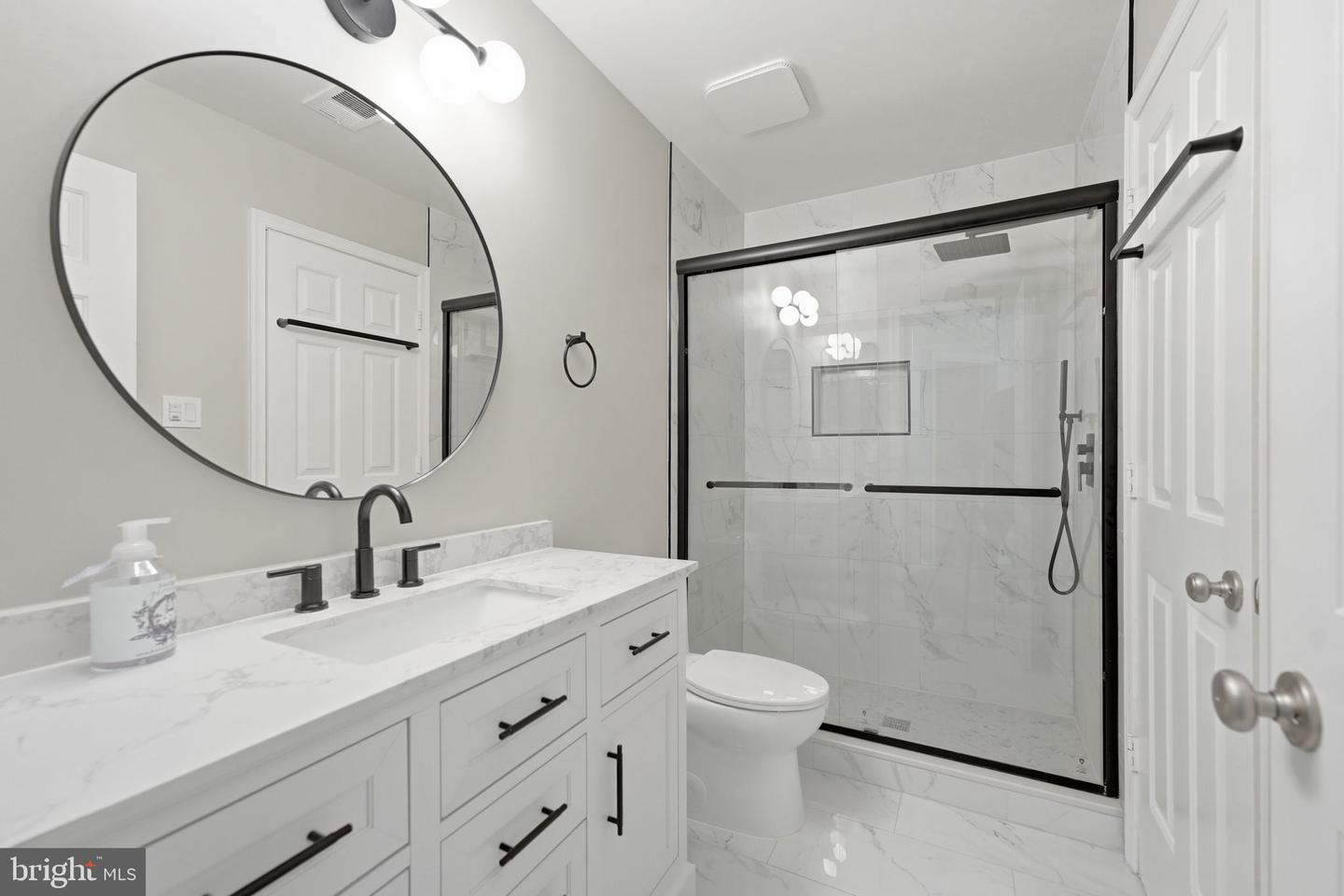 8108 Clifforest Dr Property Photo 19