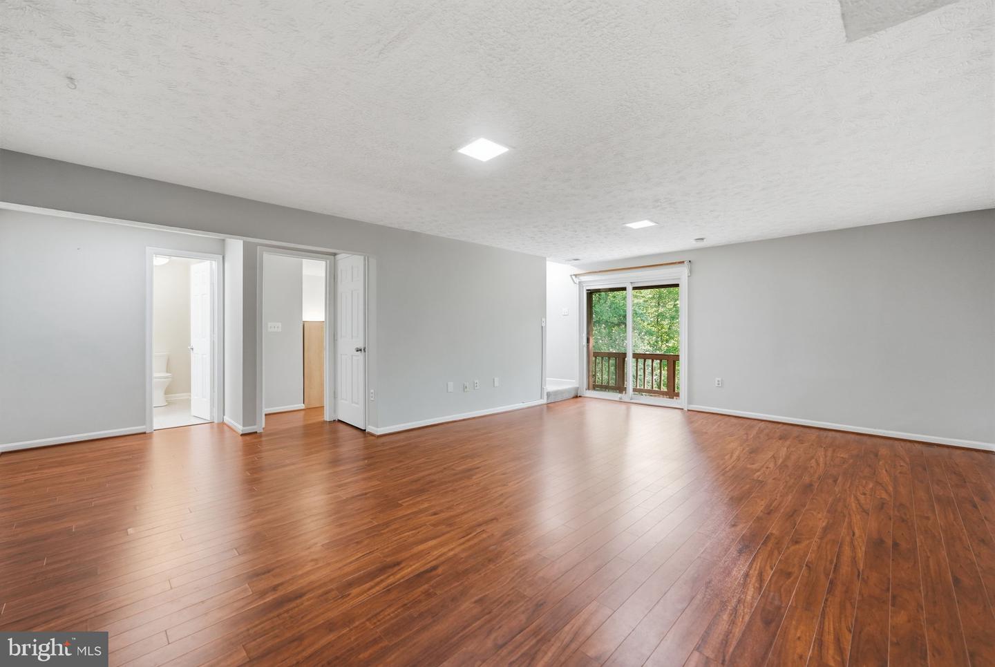 8108 Clifforest Dr Property Photo 23