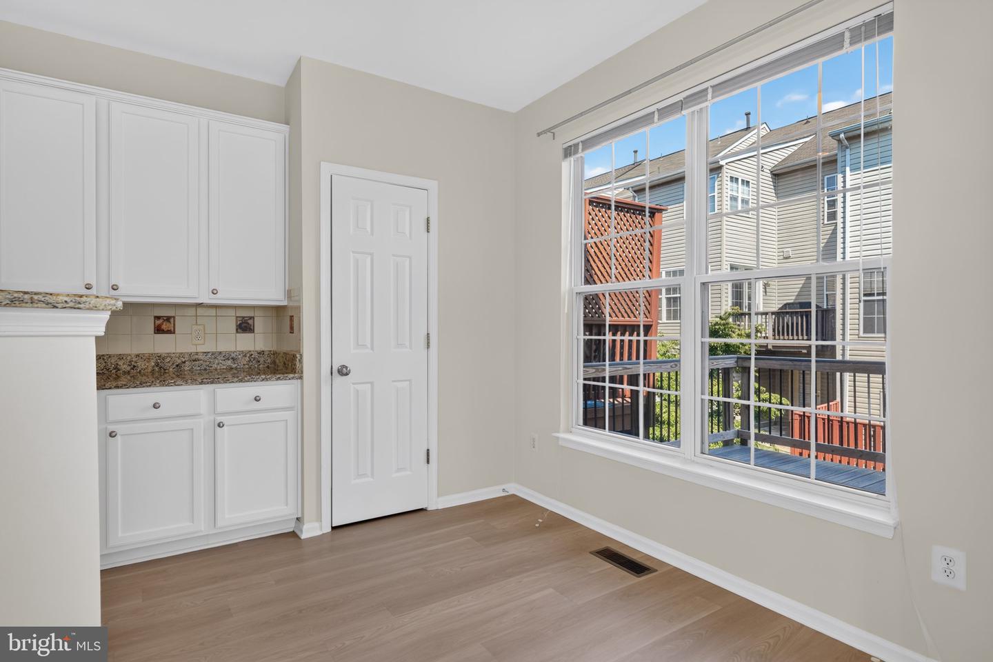 5300 Sandyford St Property Photo 12