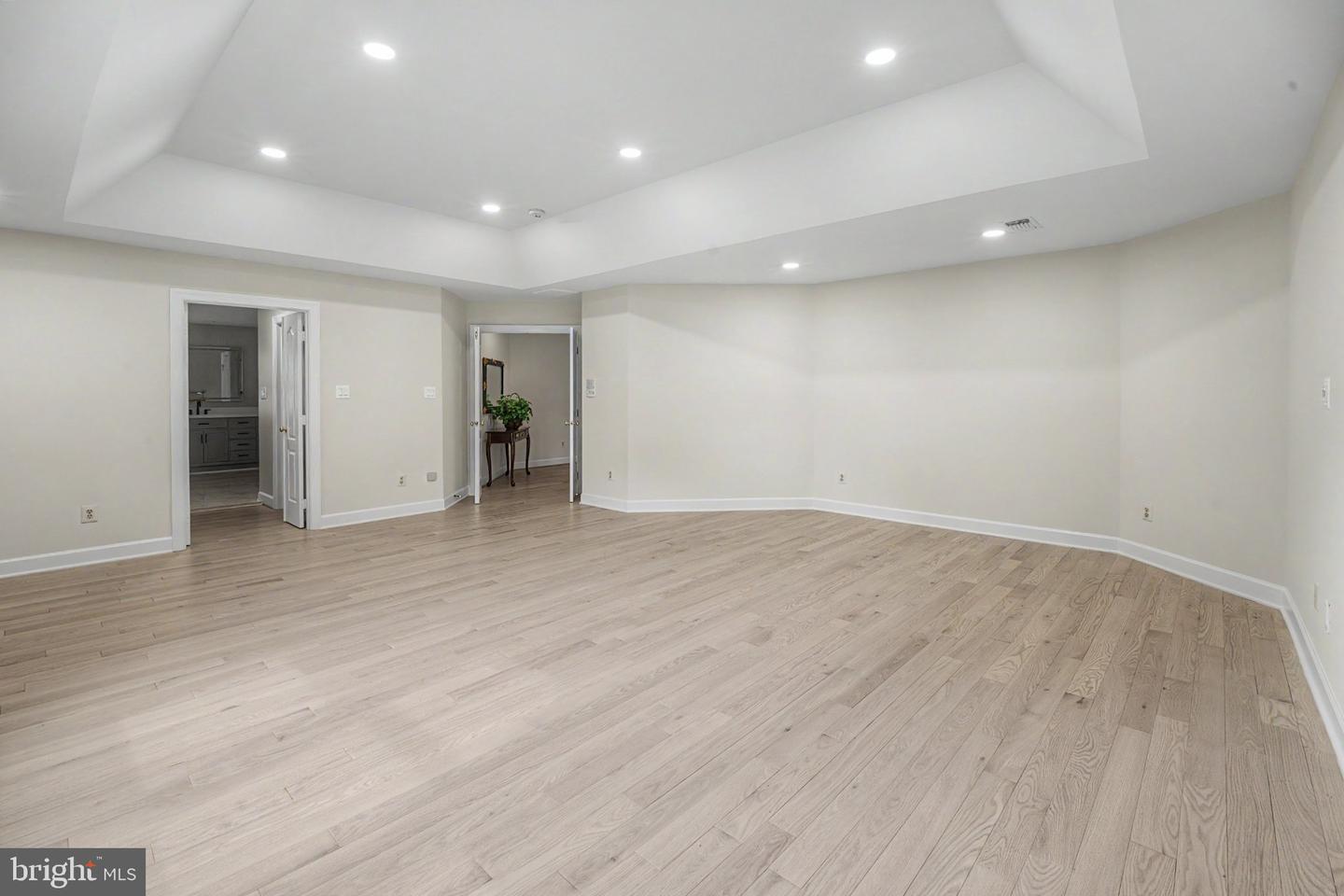 1492 Broadstone Pl Property Photo 4