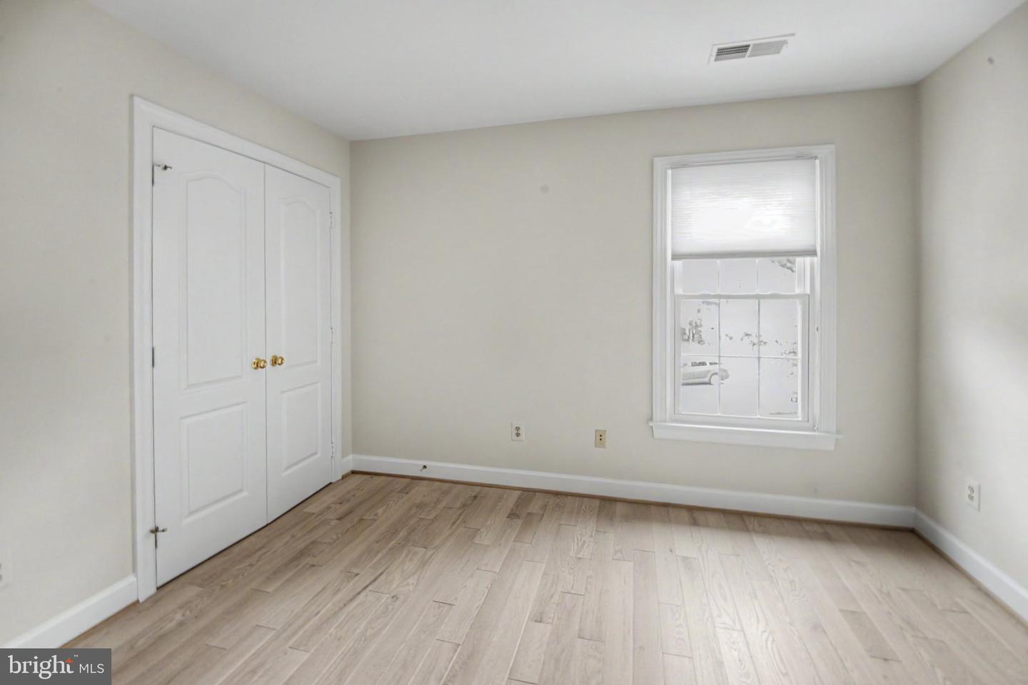 1492 Broadstone Pl Property Photo 12