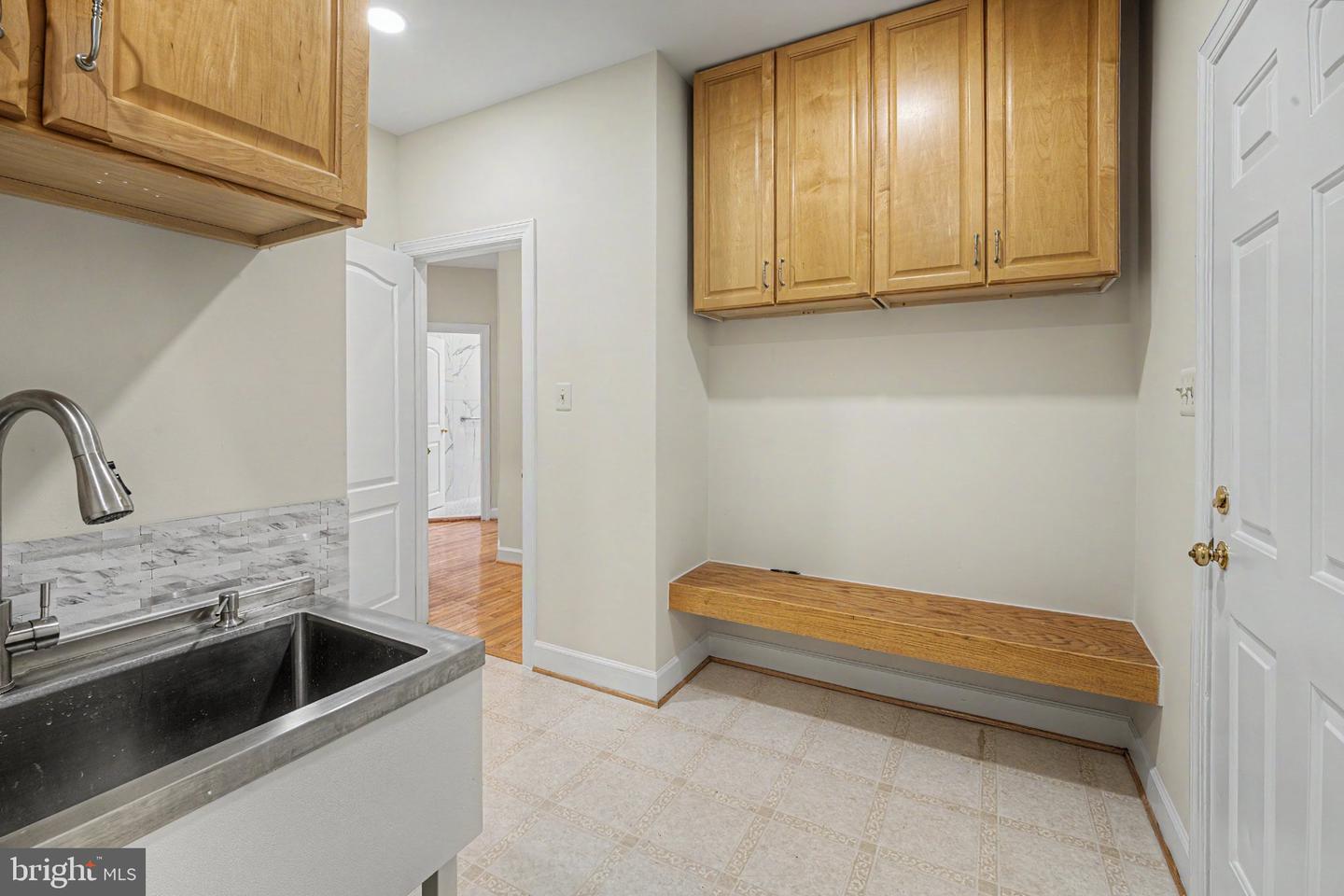 1492 Broadstone Pl Property Photo 32