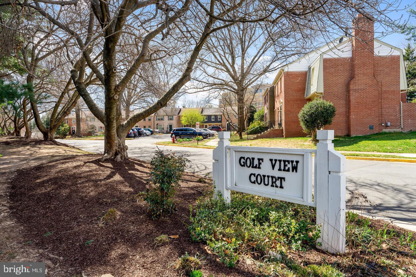 1808 Golf View Ct Property Photo 2