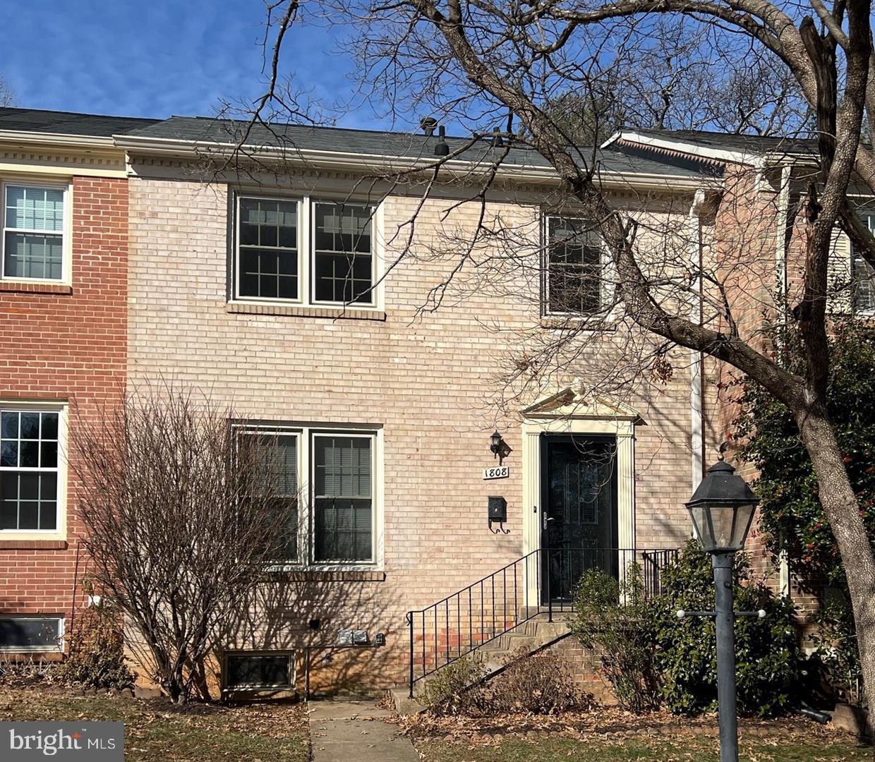 1808 Golf View Ct Property Photo 25