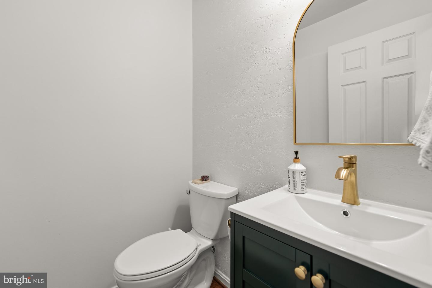 1122 Cypress Tree Pl Property Photo 13