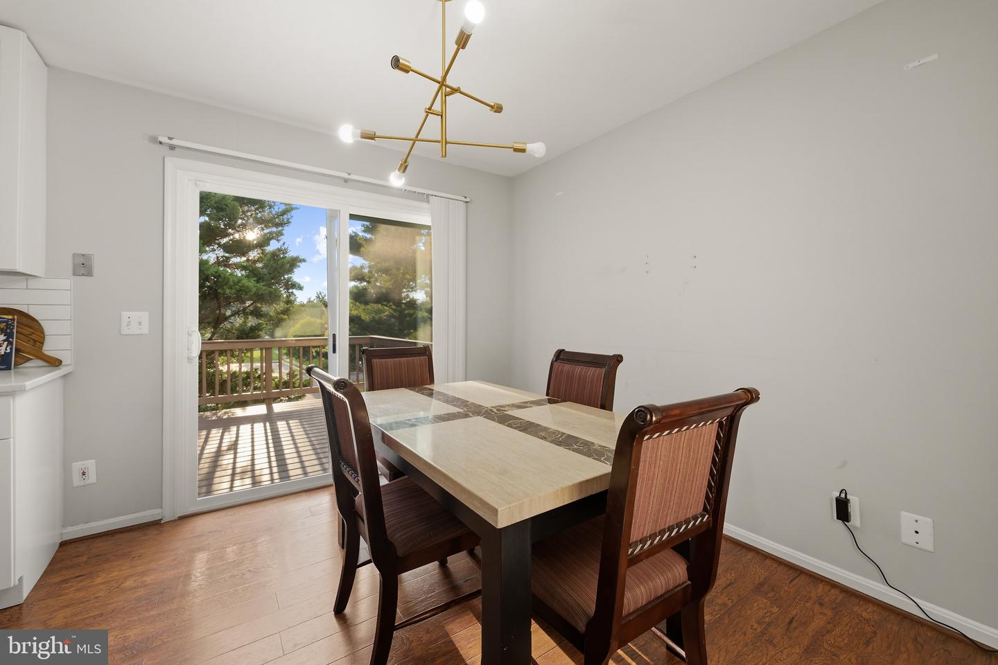 1122 Cypress Tree Pl Property Photo 14