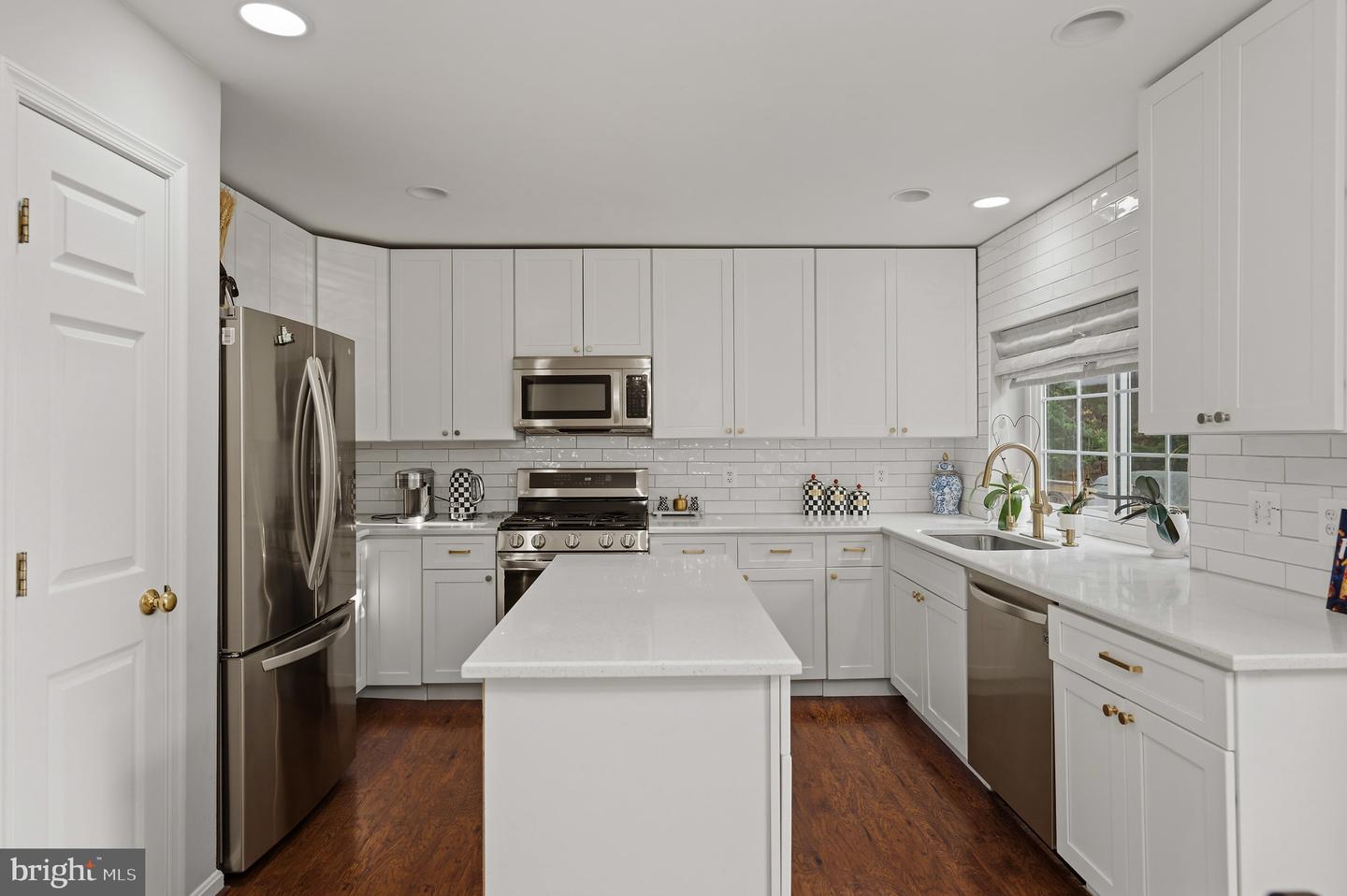 1122 Cypress Tree Pl Property Photo 15