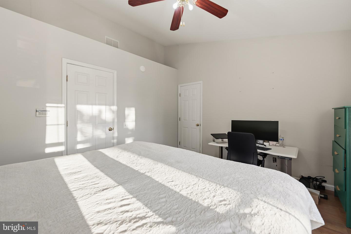 1122 Cypress Tree Pl Property Photo 19