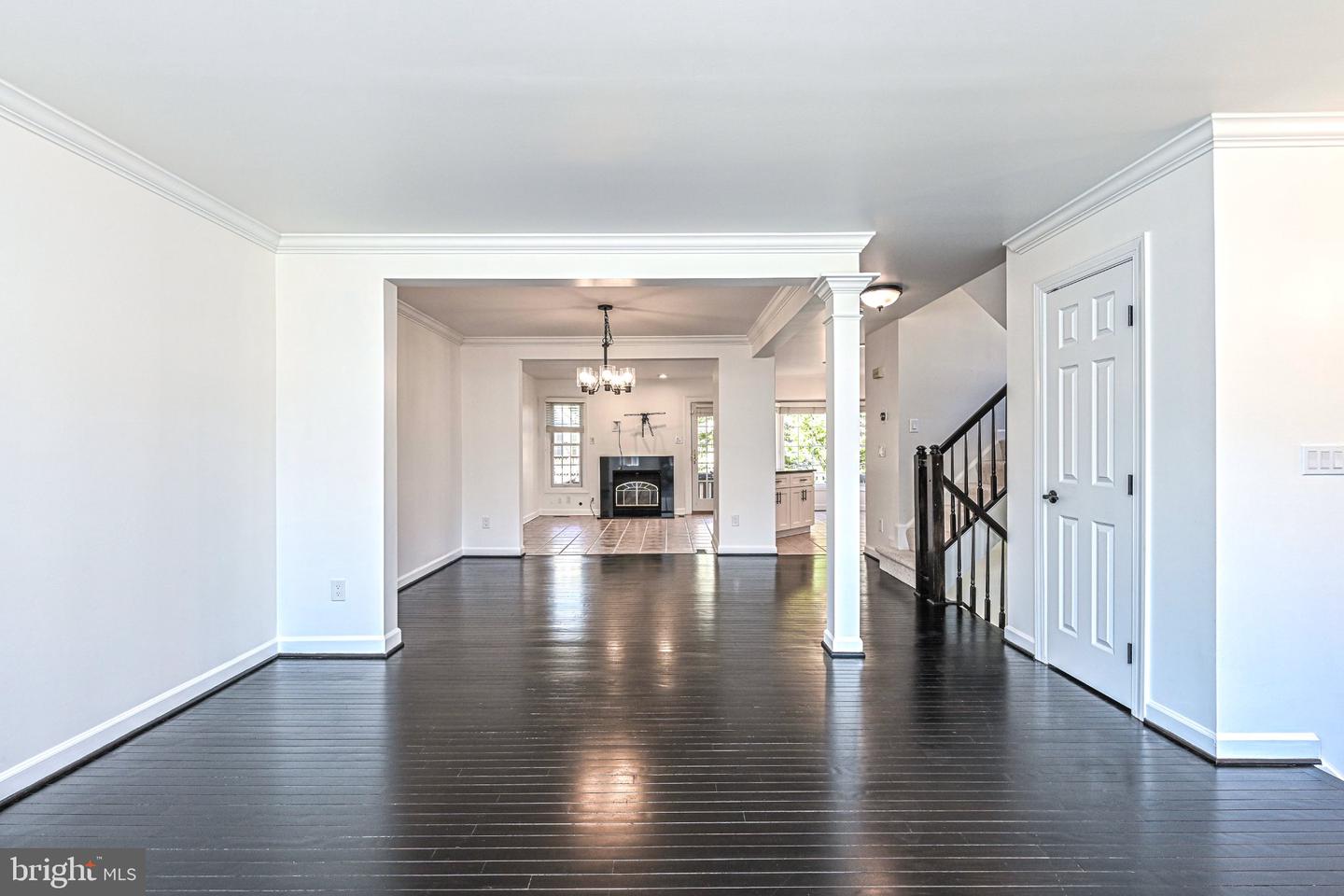 12700 Dogwood Hills Ln Property Photo 3
