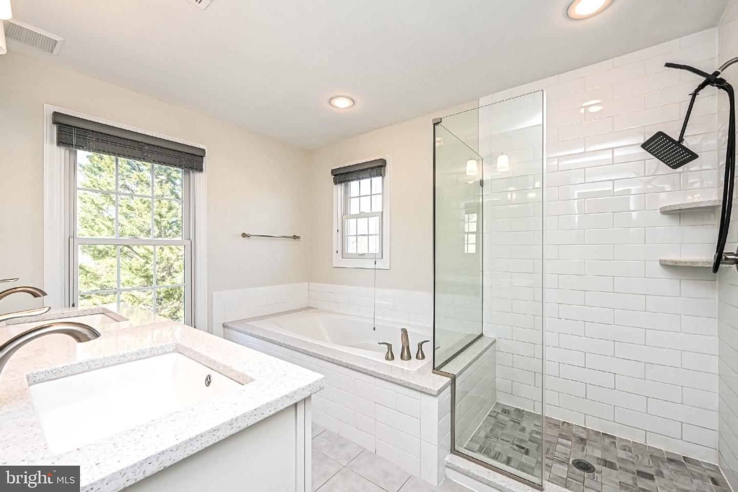 12700 Dogwood Hills Ln Property Photo 23