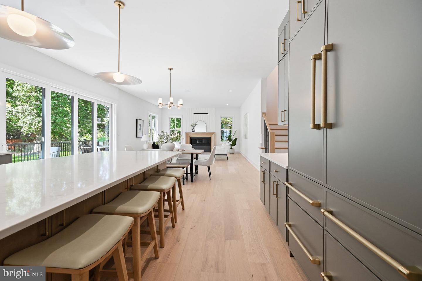 107 Yeonas Drive Se Property Photo 21