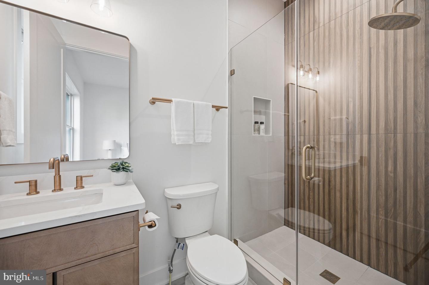 107 Yeonas Drive Se Property Photo 37