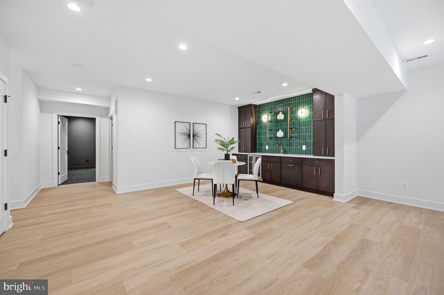 107 Yeonas Drive Se Property Photo 75
