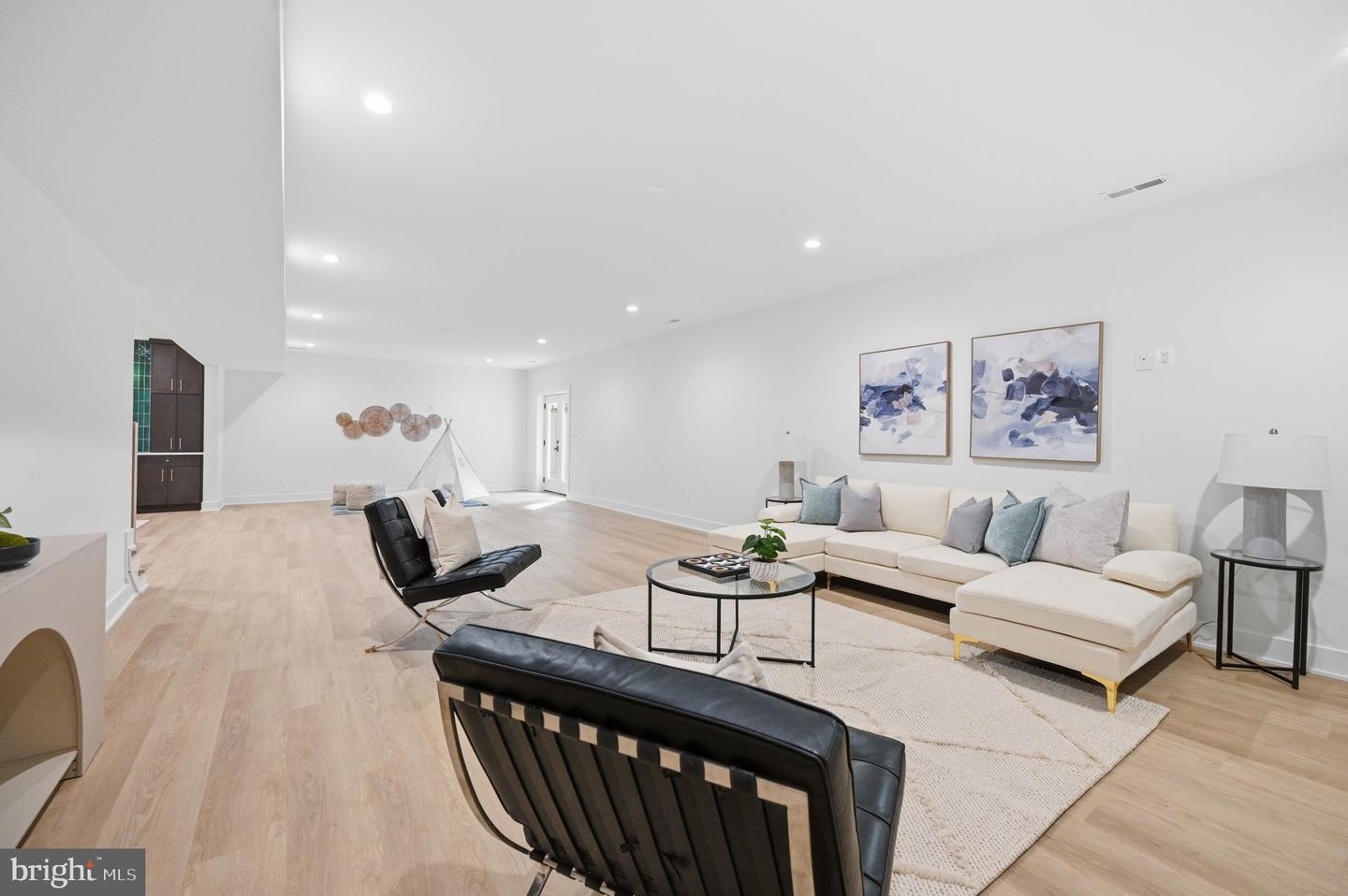 107 Yeonas Drive Se Property Photo 76
