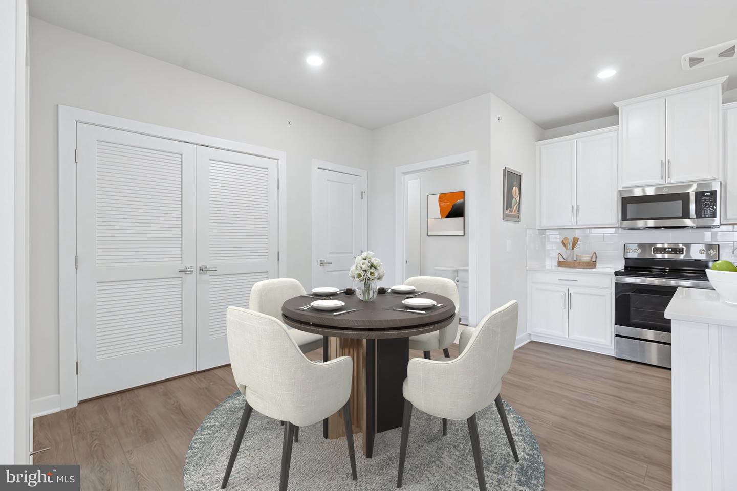 12850 Mosaic Park Way #2-w Property Photo 12