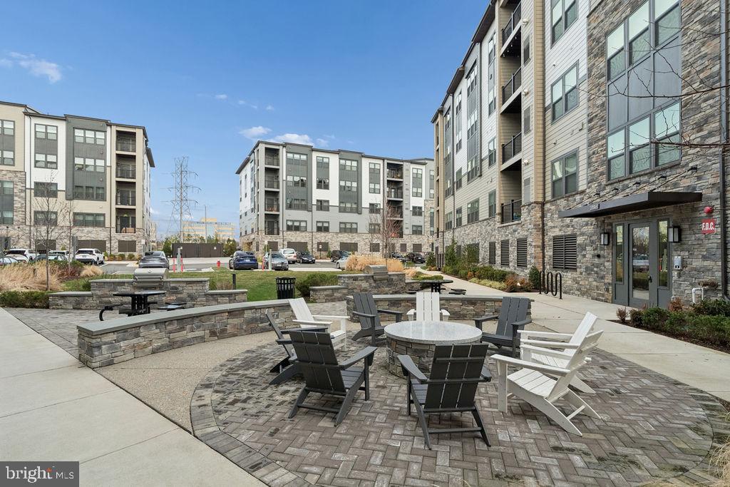 12850 Mosaic Park Way #2-w Property Photo 38