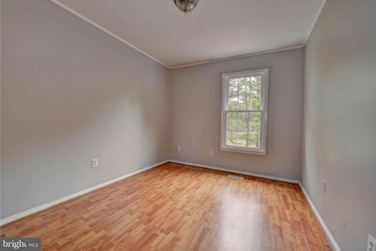 7794 Euclid Way Property Photo 15