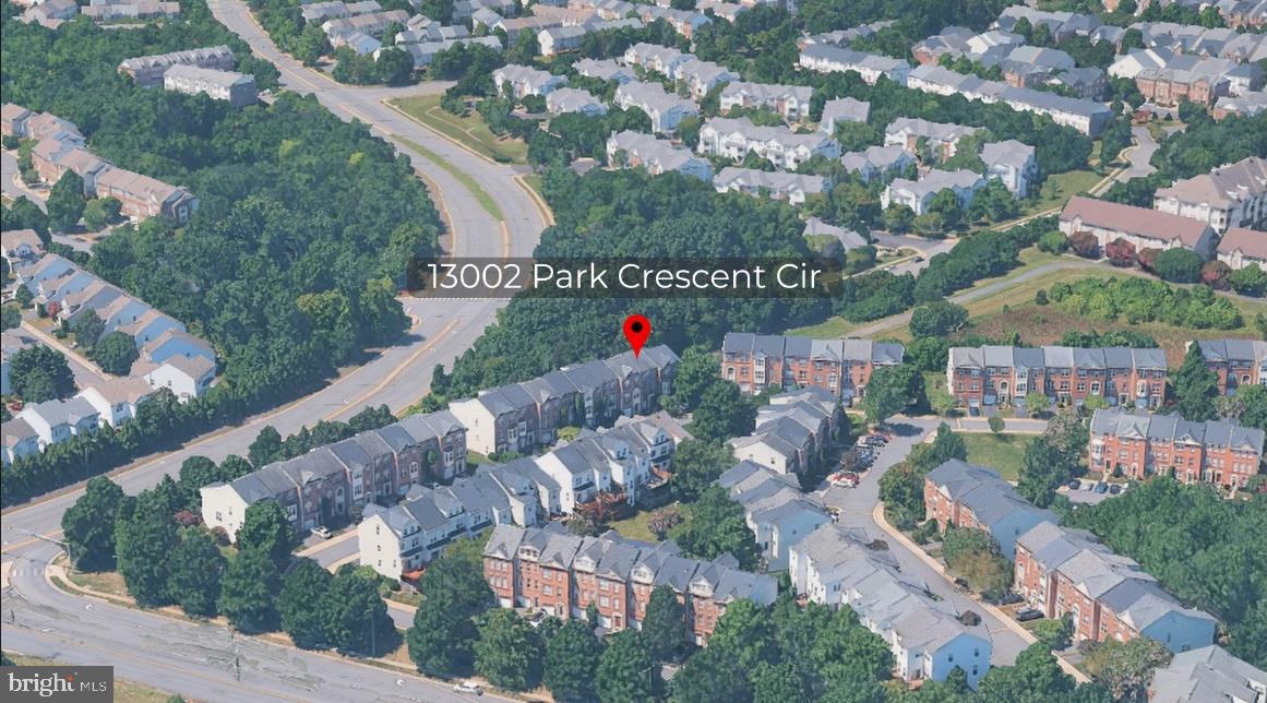 13002 Park Crescent Cir Property Photo 2