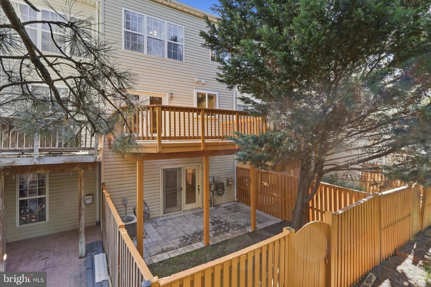 13002 Park Crescent Cir Property Photo 40