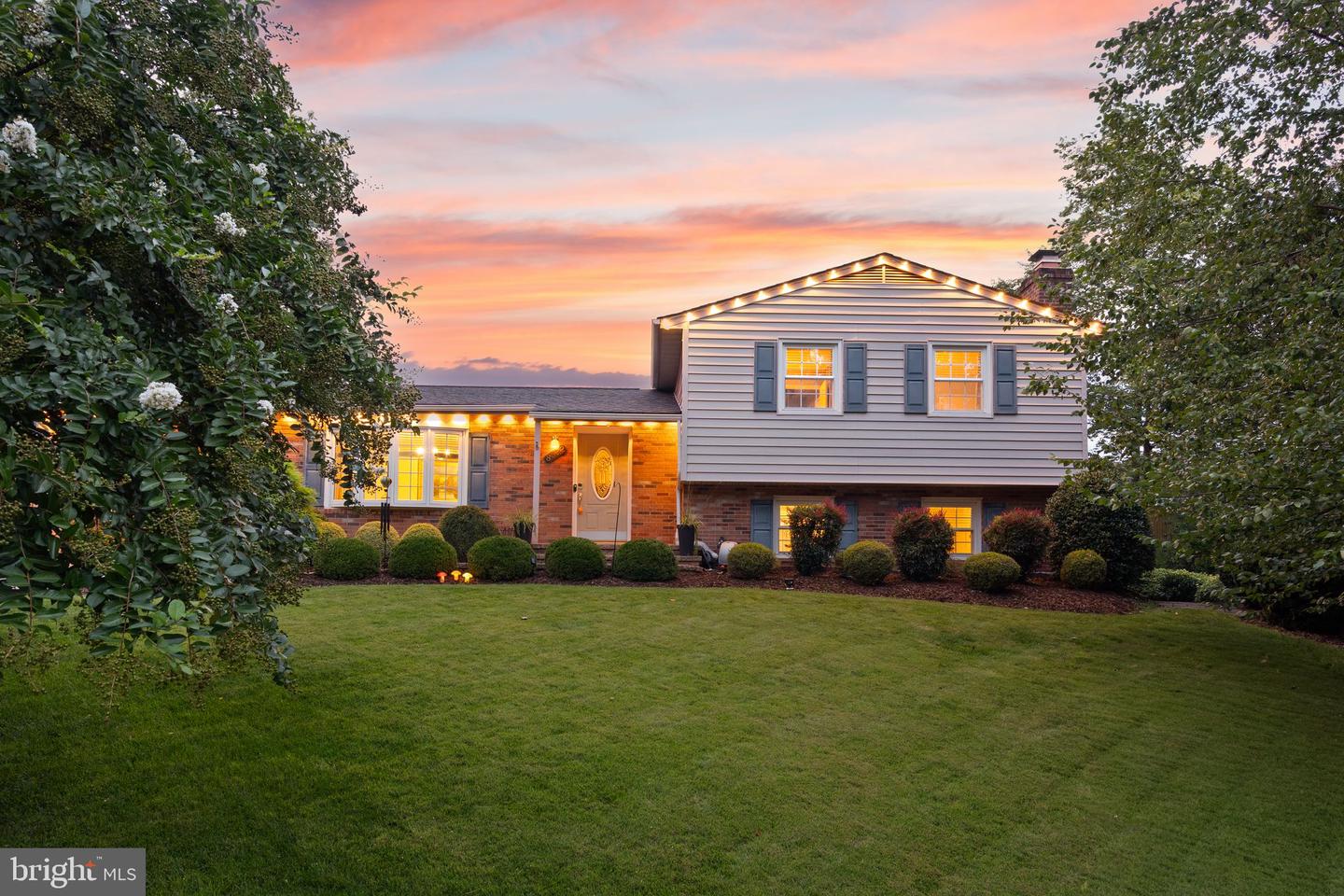 8632 Kerry Ln Property Photo 1