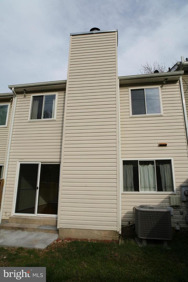 5431 Helm Ct Property Photo 21